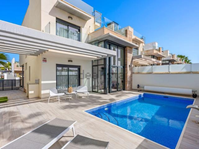 Casa en venta en Urbanización La Zenia II, el Baix Segura / La Vega Baja