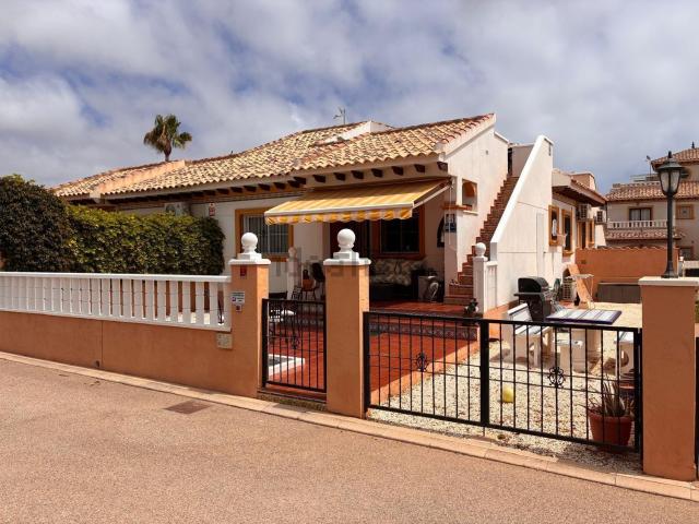 Casa en venta en Urbanización Lomas de Cabo Roig, el Baix Segura / La Vega Baja