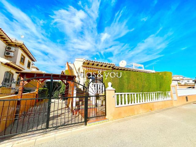 Casa en alquiler en Sectores La Cuerda y Lomas de Cabo Roig, el Baix Segura / La Vega Baja