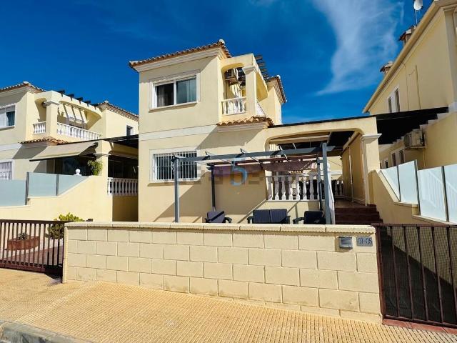 Casa en venta en Urbanización Lomas de Cabo Roig, el Baix Segura / La Vega Baja