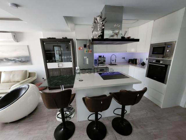 Casa en venta en Torrevieja, Urbanización Los Balcones