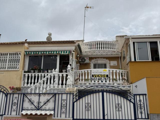 Casa en venta en Torrevieja, Residencial Vistaferris