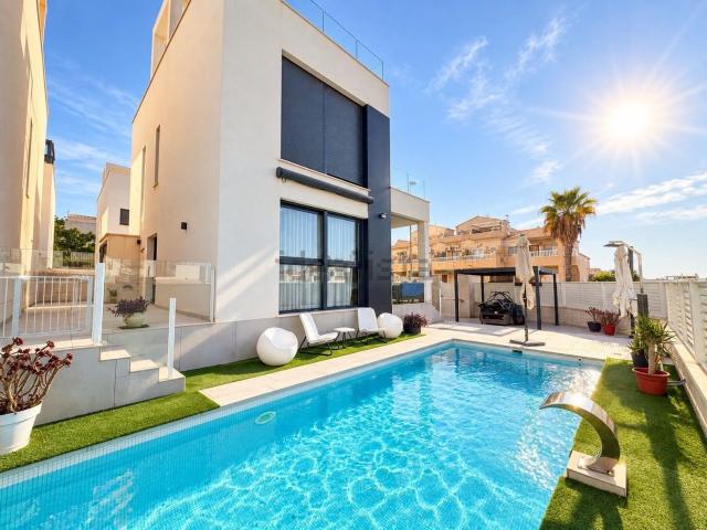 Casa en alquiler en Urbanización La Ceñuela, el Baix Segura / La Vega Baja