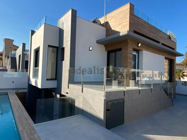 Casa en venta en La Mata, el Baix Segura / La Vega Baja