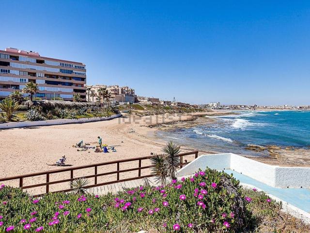 Casa en venta en Torrevieja, Valencia