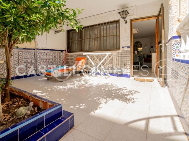 Casa en venta en Torrevieja, Valencia