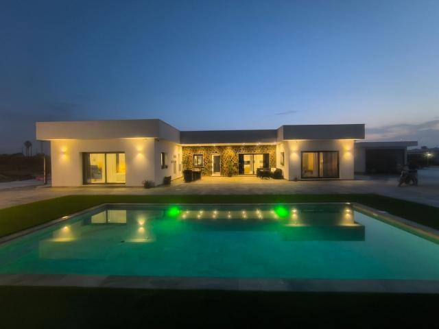 Casa en venta en Los Montesinos, Barrio de los Miras