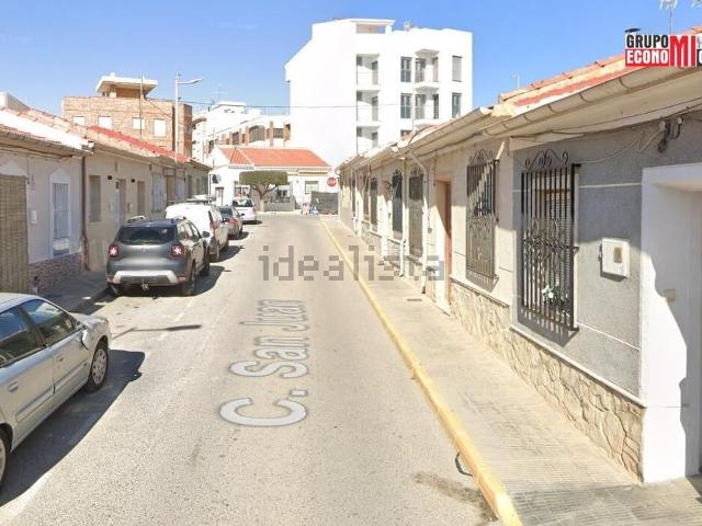Casa en venta en Barrio de los Miras, el Baix Segura / La Vega Baja