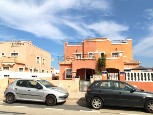 Casa en venta en Los Montesinos Casa en venta en Los Montesinos