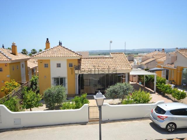 Casa en venta en Urbanización Montesol, el Baix Segura / La Vega Baja