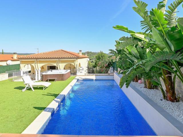 Casa en venta en Castell d'Aro, Platja d'Aro i s'Agaró, Baix Empordà