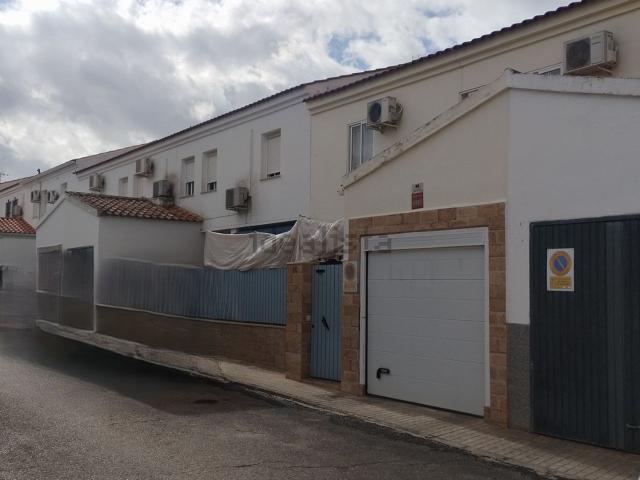 Casa en venta en Los Santos De Maimona, Badajoz