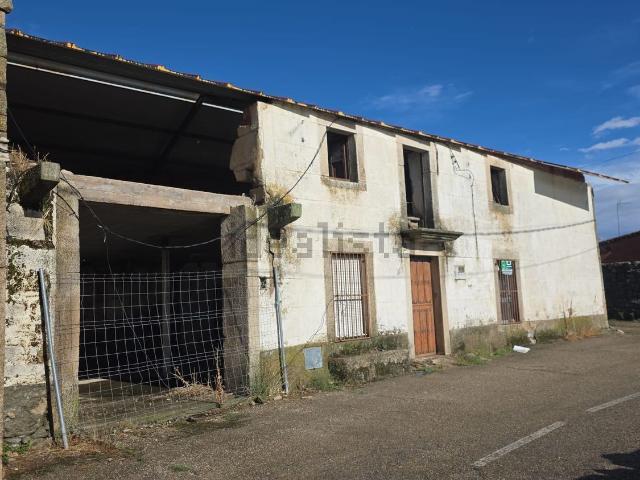 Casa en venta en Luelmo, Zamora