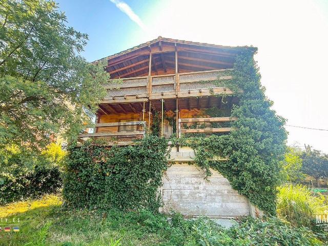 Casa en venta en Montbarbat, la Selva