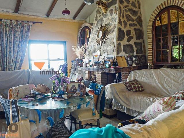 Casa en venta en Macharaviaya, Málaga