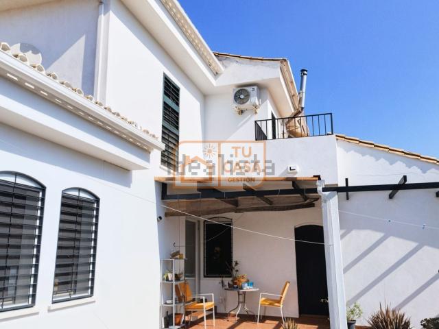 Casa en venta en Los Castellanos, Cáceres