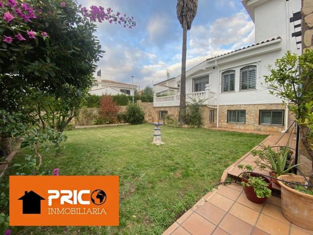 Casa en venta en Los Castellanos, Cáceres