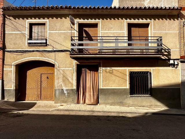 Casa en venta en Madridejos, Toledo