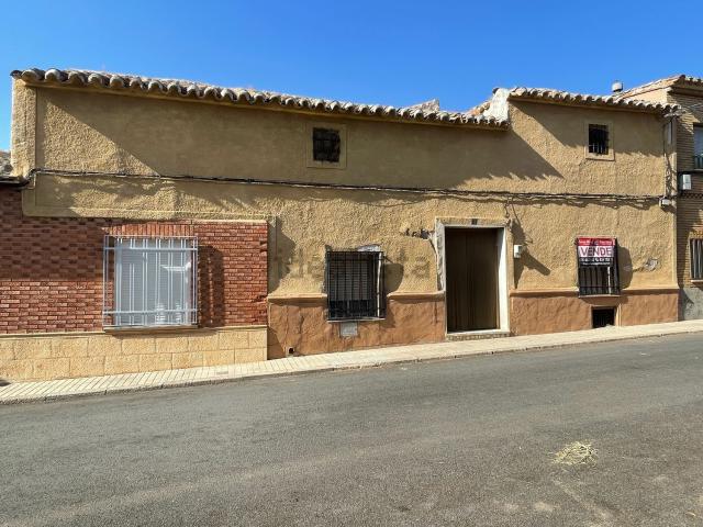 Casa en venta en Madridejos, Toledo