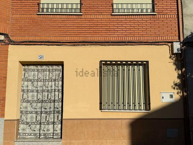 Casa en venta en Madridejos, Toledo