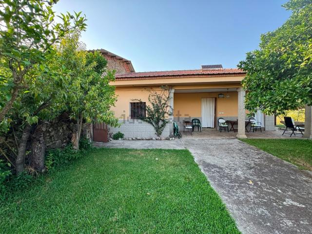Casa en venta en Madrigal De La Vera, Extremadura