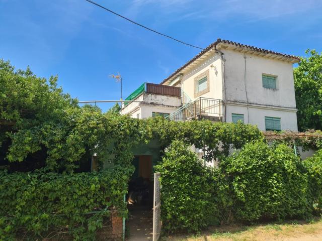 Casa en venta en Madrigal De La Vera, Extremadura