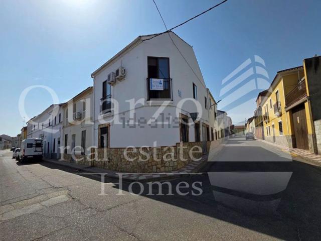 Casa en venta en Madrigalejo, Extremadura