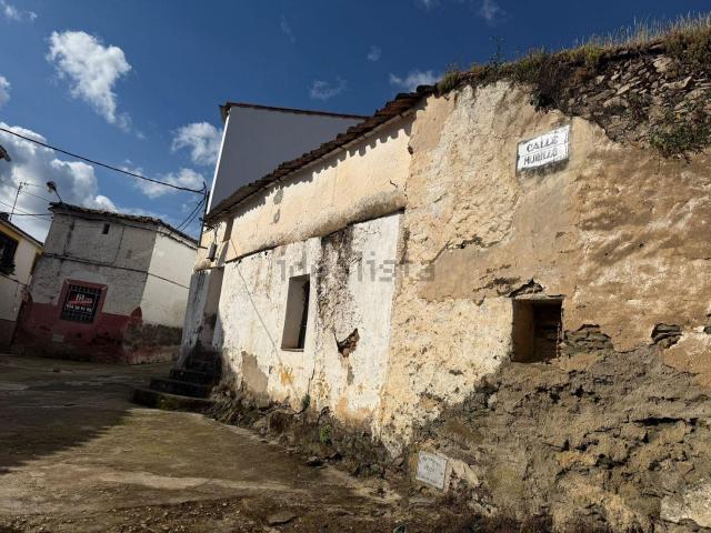 Casa en venta en Madroñera, Extremadura