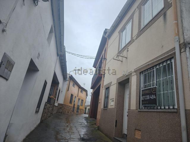 Casa en venta en Madroñera, Extremadura
