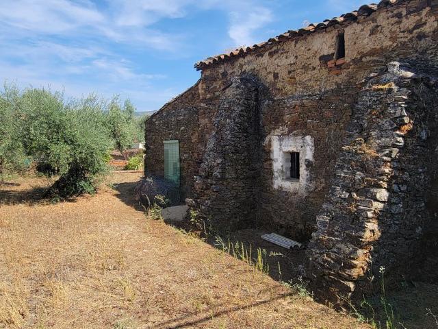 Casa en venta en Madroñera, Extremadura