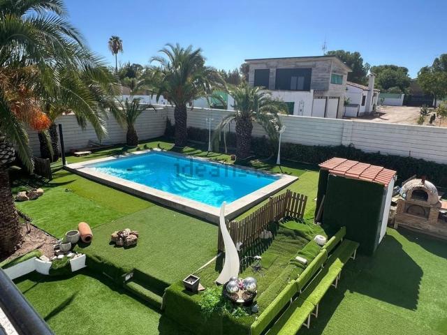 Casa en venta en Urbanización Las Arenas, Malpartida de Cáceres
