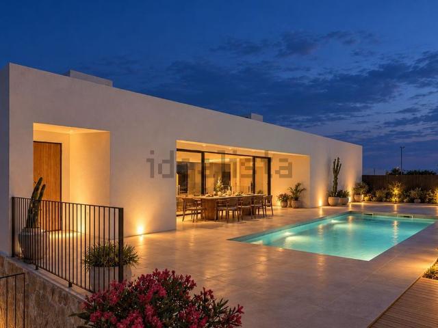 Casa en venta en Cales de Mallorca, Manacor