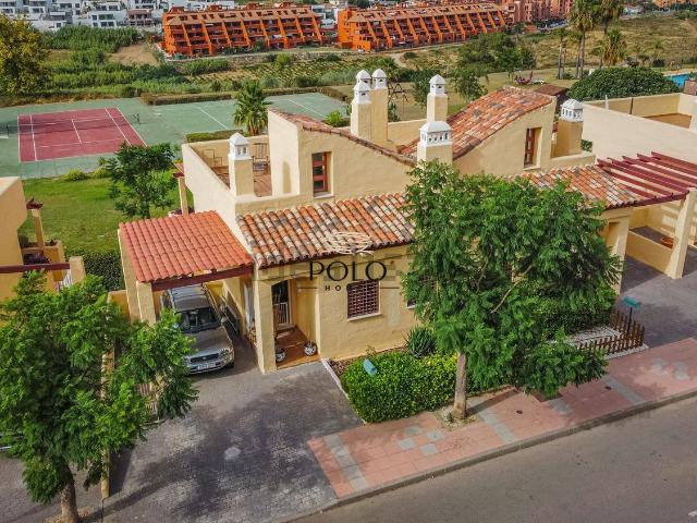 Casa en venta en Castillo de la Duquesa, Costa del Sol Occidental