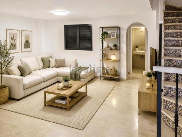 Casa en venta en Castillo de la Duquesa, Costa del Sol Occidental