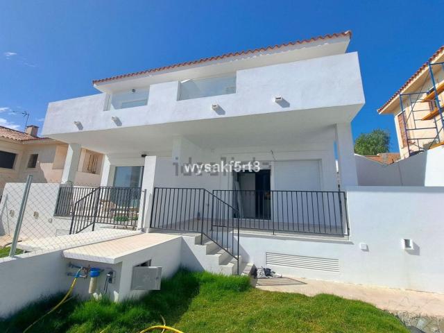 Casa en venta en Manilva, Málaga