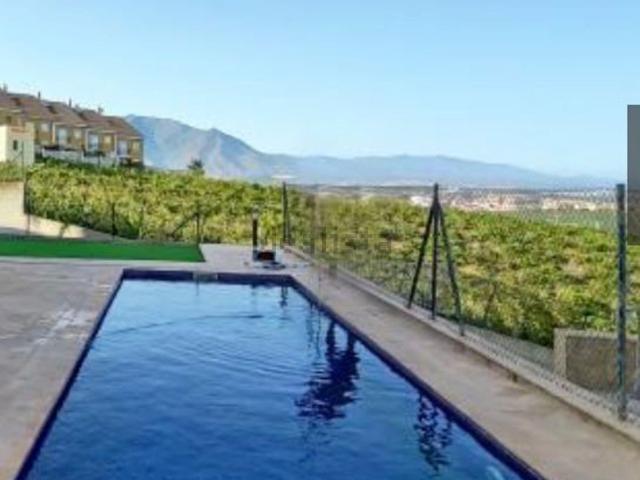 Casa en alquiler en Castillo de la Duquesa, Costa del Sol Occidental