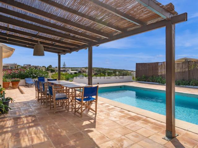 Casa en venta en Cala Llonga, Menorca