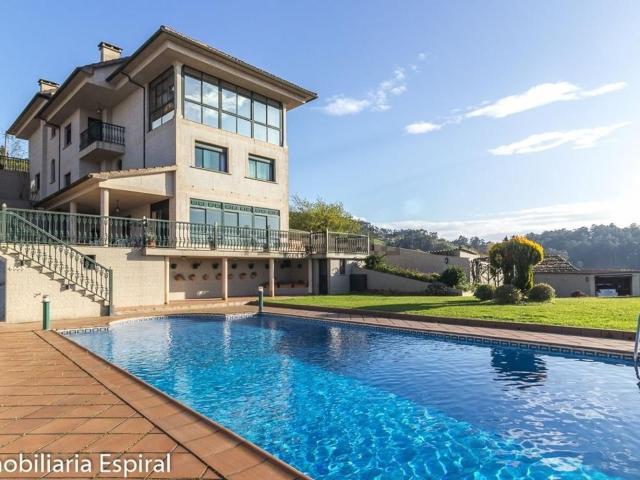 Casa en venta en Mogor, O Morrazo