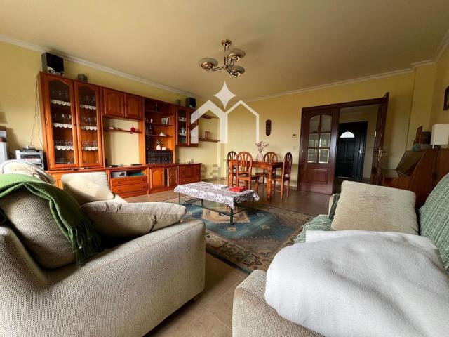 Casa en venta en Ardán, O Morrazo