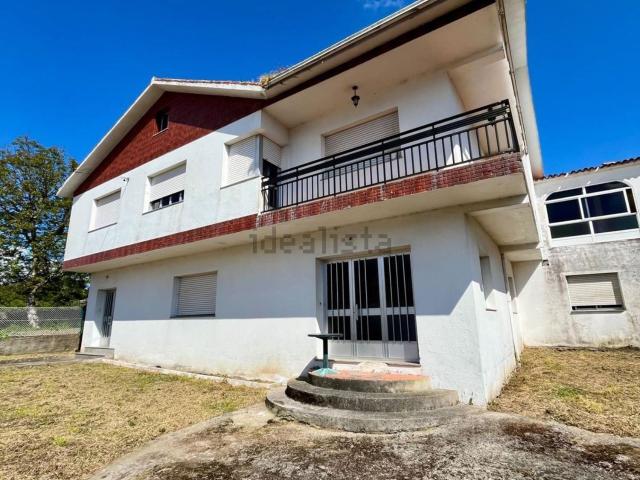 Casa en venta en Ardán, O Morrazo