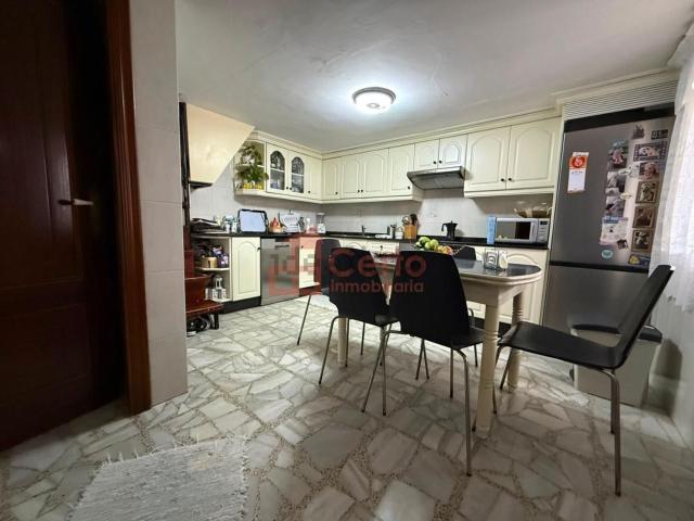 Casa en venta en Santa María do Porto de Marín, O Morrazo