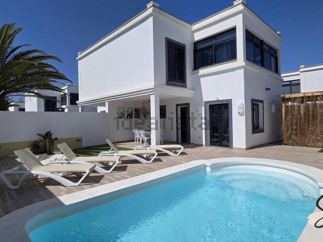 Casa en venta en Playa Blanca, Yaiza