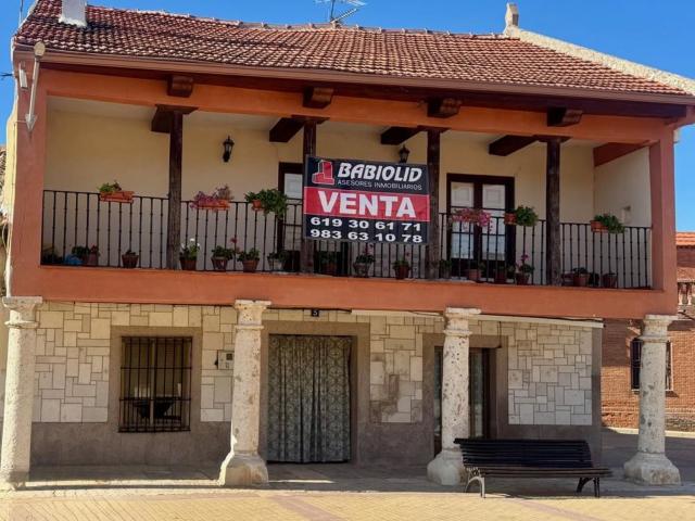 Casa en venta en Matapozuelos, Valladolid