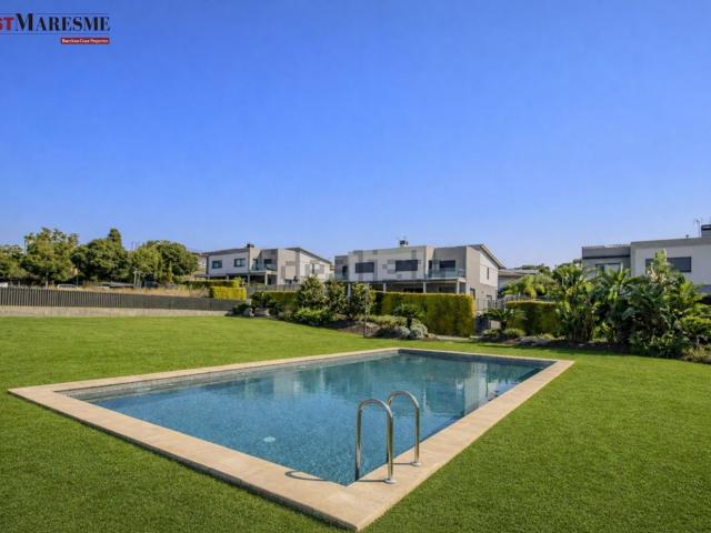 Casa en venta en Rocafonda, Maresme