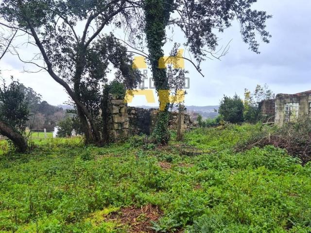 Casa en venta en Dena, O Salnés
