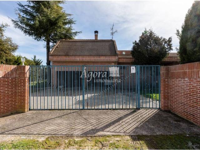 Casa en venta en Medina Sur, Medina Del Campo