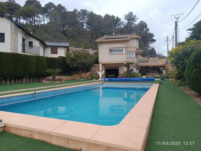 Casa en venta en Mediona