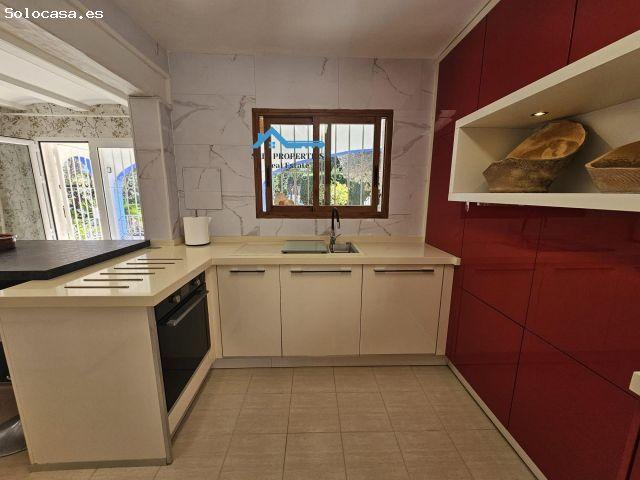 Casa en venta en Urbanització Serra d'Altea, la Marina Baixa