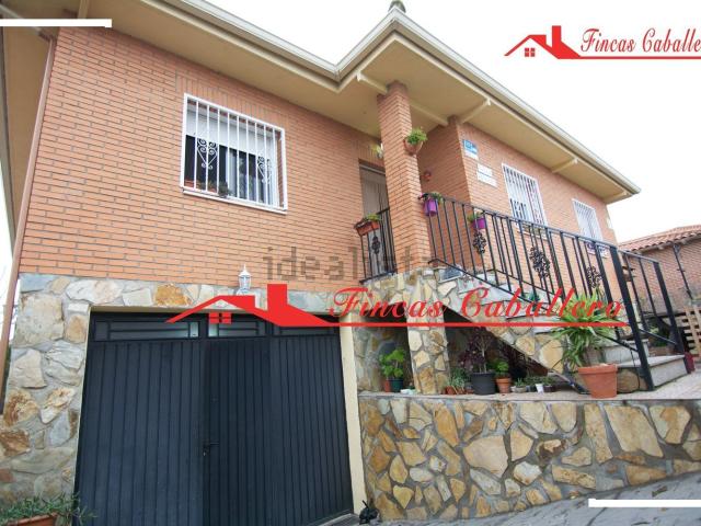 Casa en venta en Méntrida, Urbanización San Nicolás