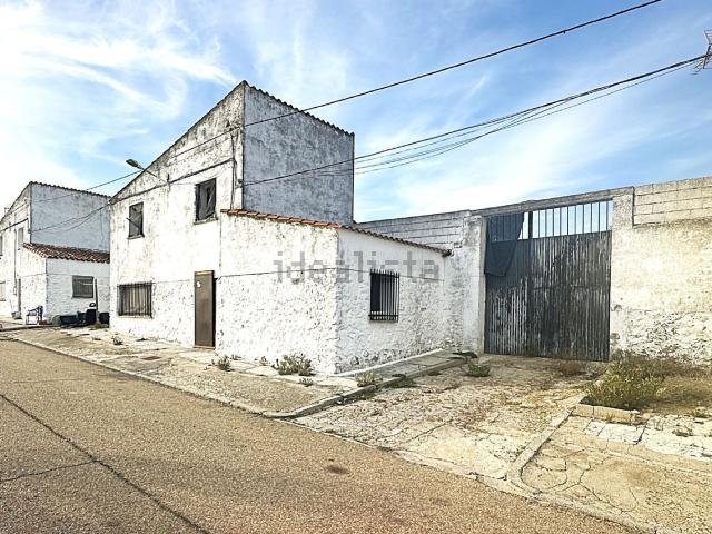 Casa en venta en Miajadas, Cáceres